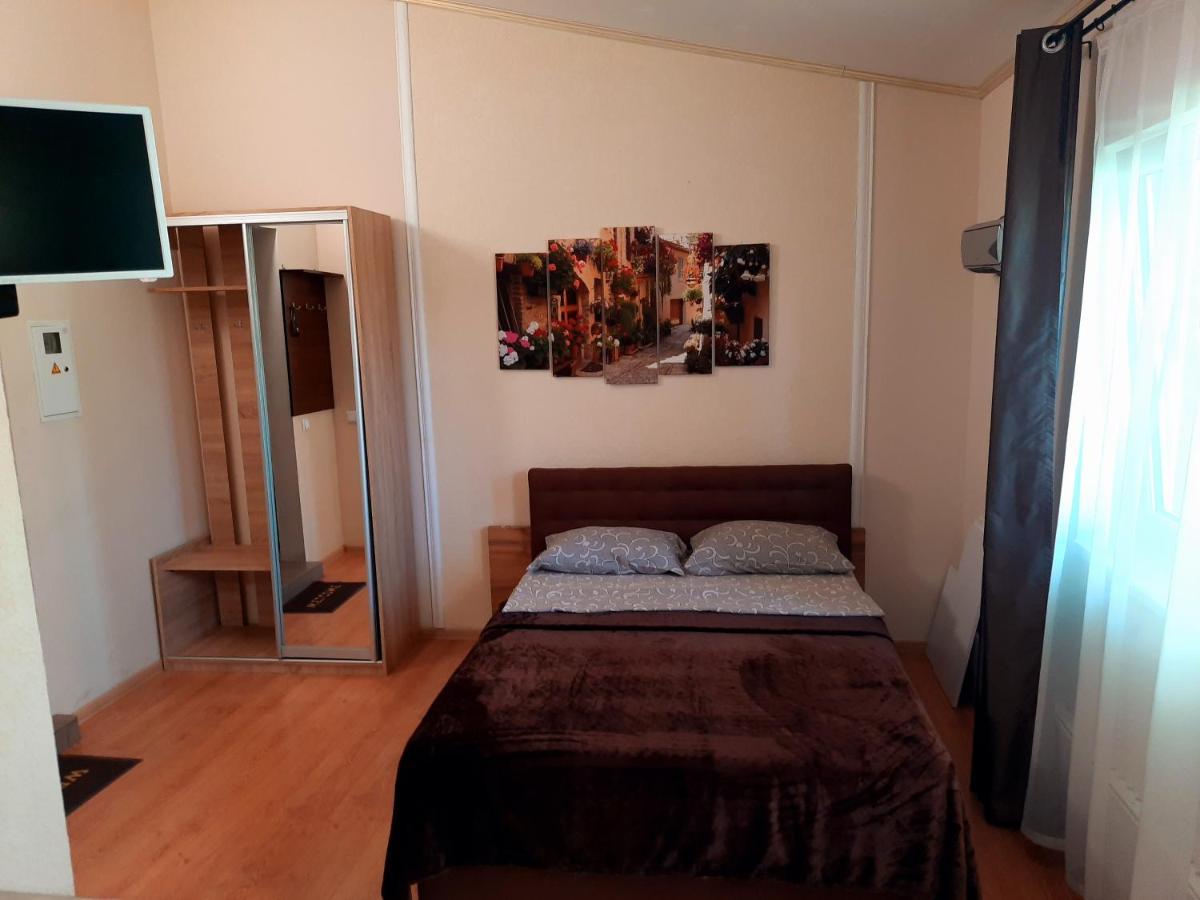 איוונו-פרנקיבסק Studio Apartments In Center Mini 5 Поверх Без Ліфту מראה חיצוני תמונה